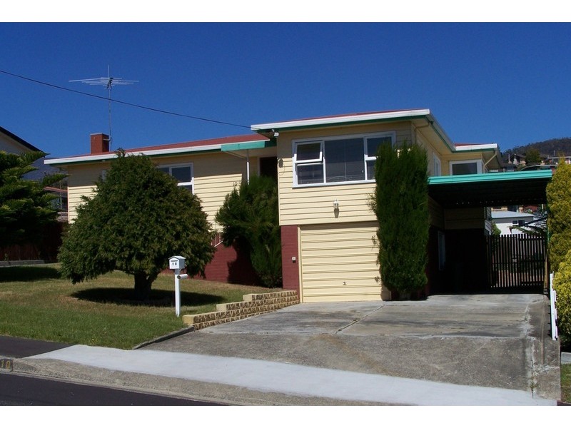 10  Oakbank Ave, Montrose TAS 7010