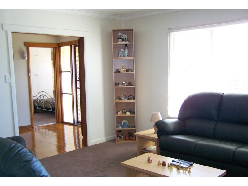 10  Oakbank Ave, Montrose TAS 7010