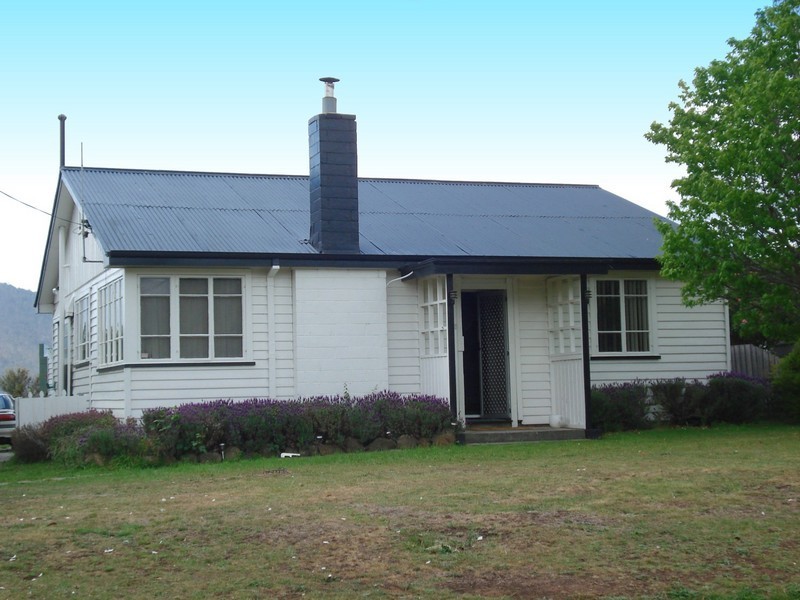 21 Barry Street, Glenorchy TAS 7010