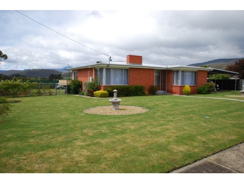 2 Bryn Estyn Court, New Norfolk TAS 7140