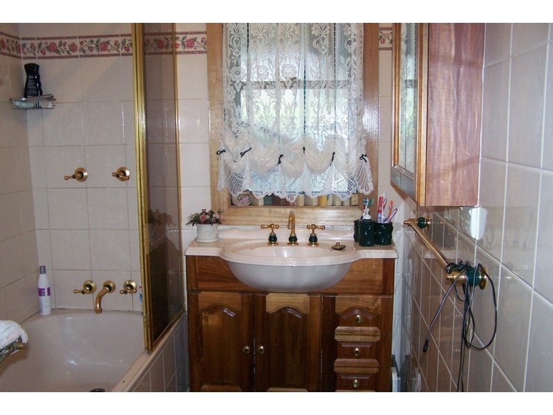 6 Dixon Street, New Norfolk TAS 7140