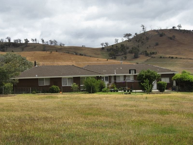 2 Main Street, Kempton TAS 7030