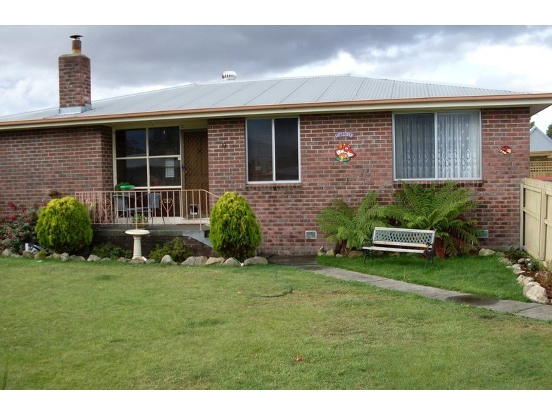 9 Farrow Place, Bridgewater TAS 7030