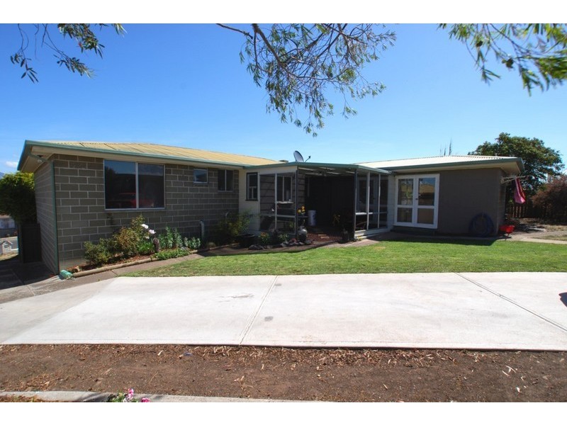 6 Walker Crescent, Bridgewater TAS 7030