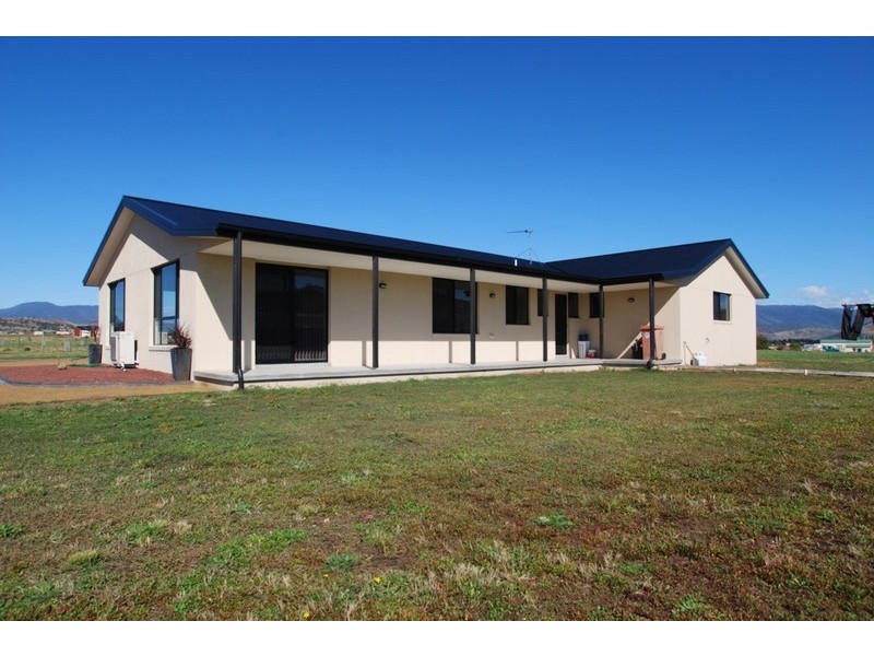 19 Cameron Road, Brighton TAS 7030