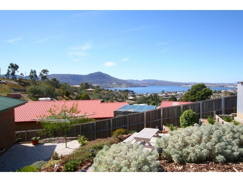 34 Battersby Drive, Claremont TAS 7011