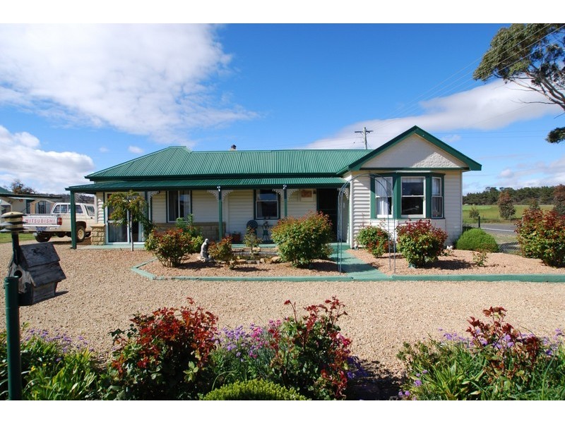 2 George Street, Bothwell TAS 7030