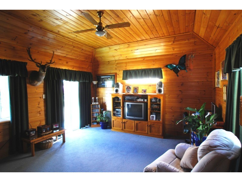 2 George Street, Bothwell TAS 7030
