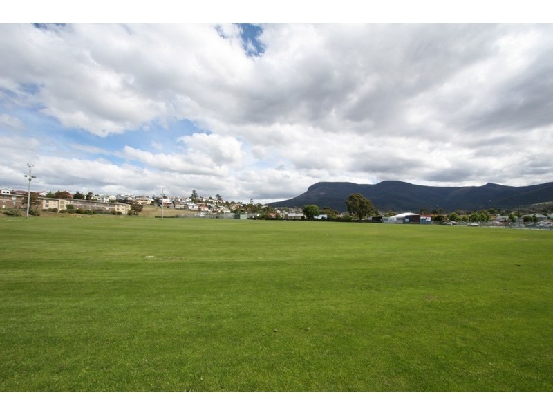 29 Barry Street, Glenorchy TAS 7010