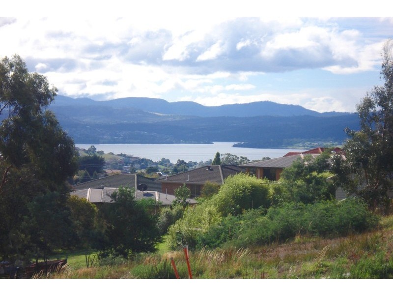 30 Aquila Street, Glenorchy TAS 7010
