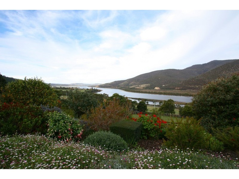 2 Gavin Court, Dromedary TAS 7030