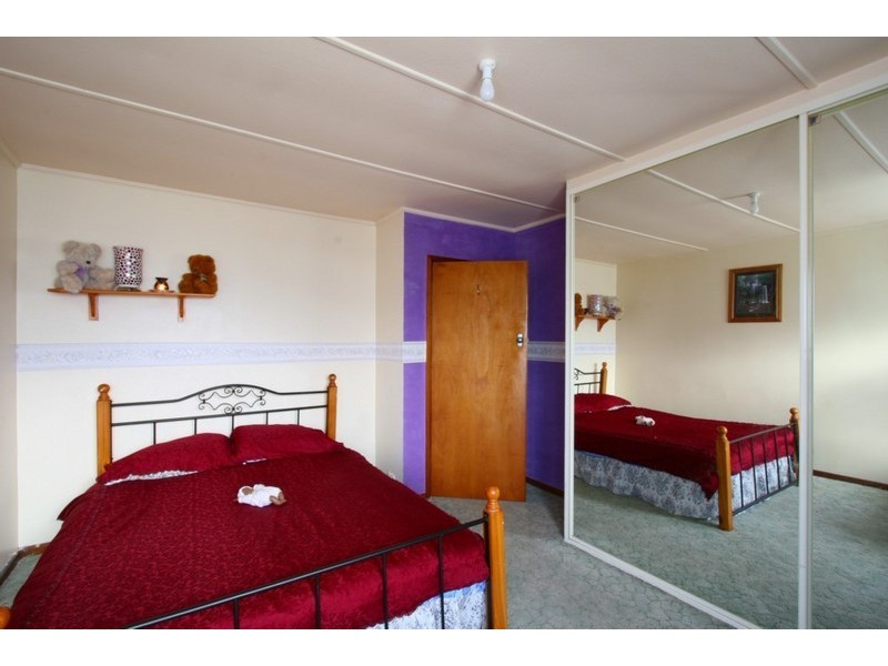 2 Adelphi Road, Claremont TAS 7011
