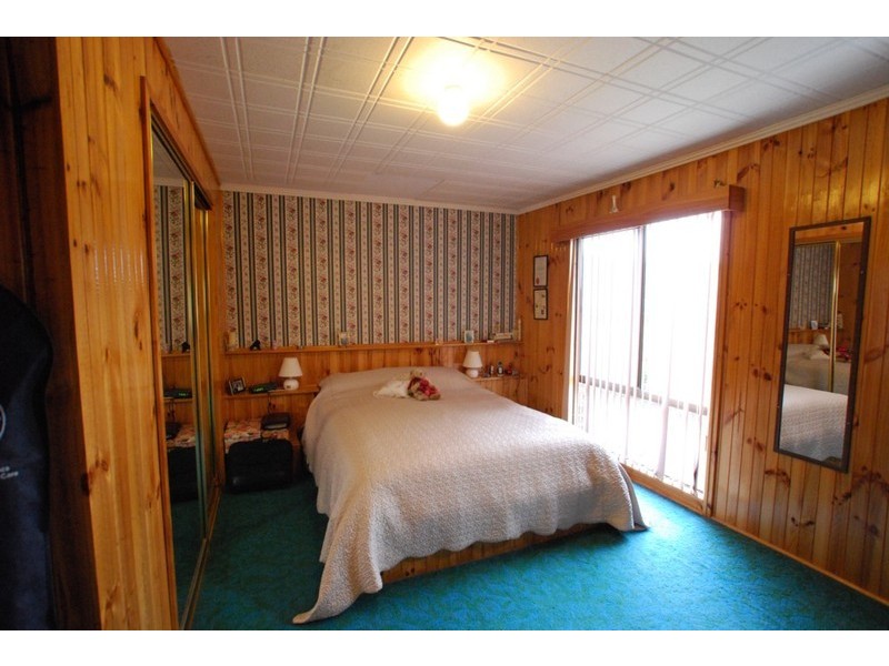8 Riverside Drive, Bridgewater TAS 7030