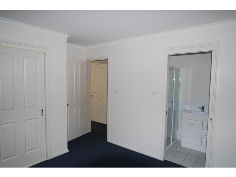 Unit 2/3 Le Compte Place, Bagdad TAS 7030