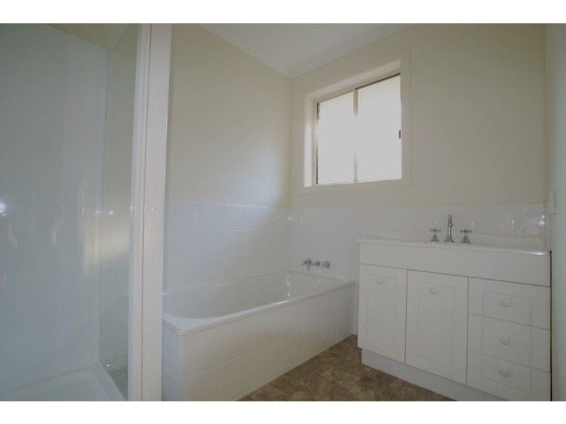 Unit 4/34 Henty Close, Old Beach TAS 7017