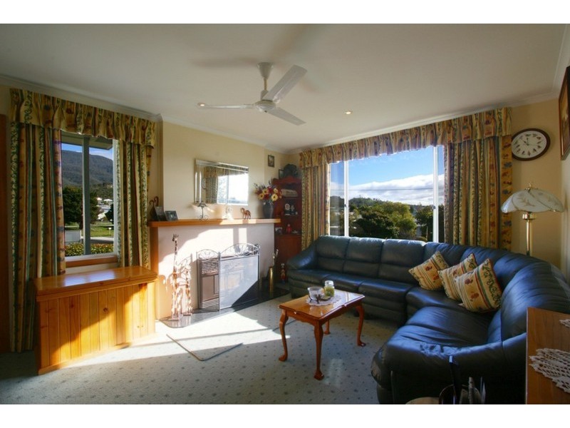 33 Dempster Street, Claremont TAS 7011