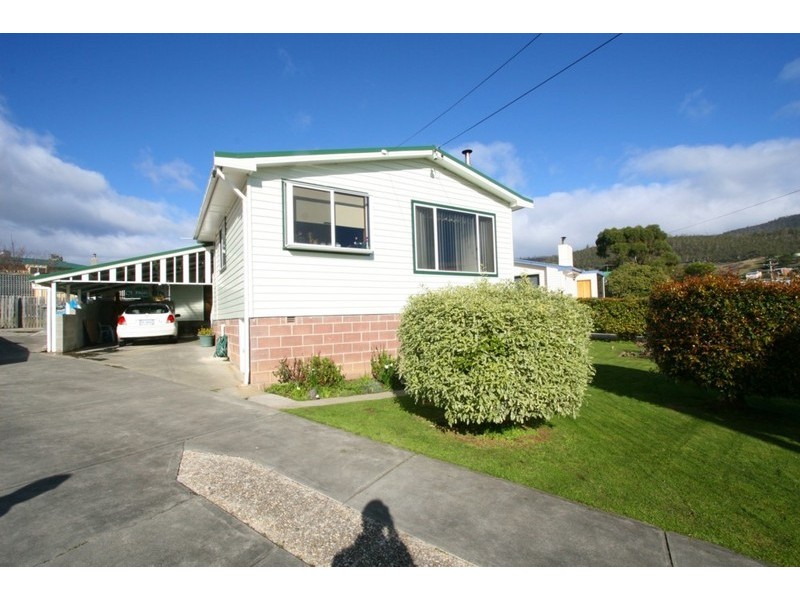33 Dempster Street, Claremont TAS 7011