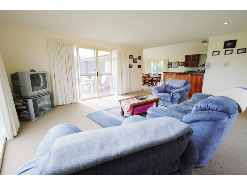 2 Blackburn Avenue, Pontville TAS 7030