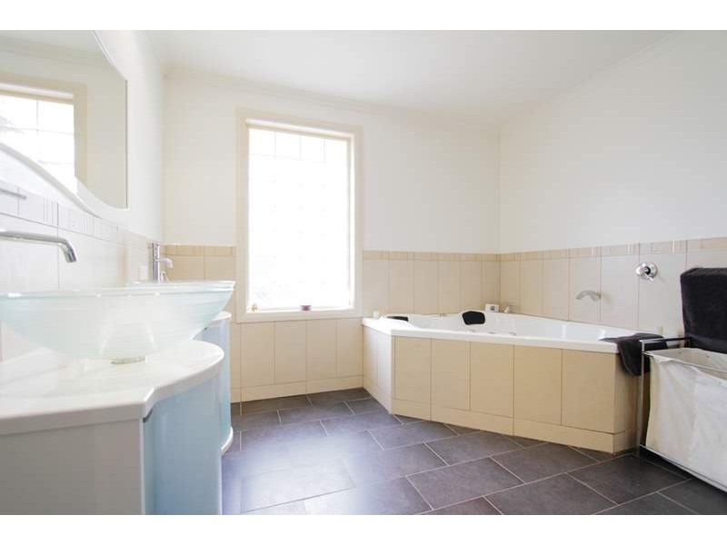 2 Blackburn Avenue, Pontville TAS 7030