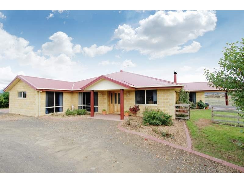 2 Blackburn Avenue, Pontville TAS 7030