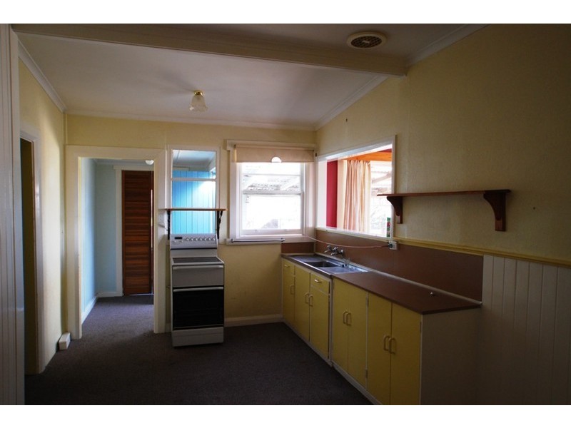 83 Main Street, Kempton TAS 7030