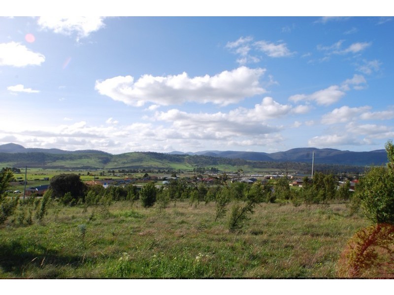 13 Una Court, Brighton TAS 7030