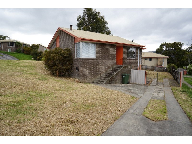 29 Calvert Crescent, Herdsmans Cove TAS 7030