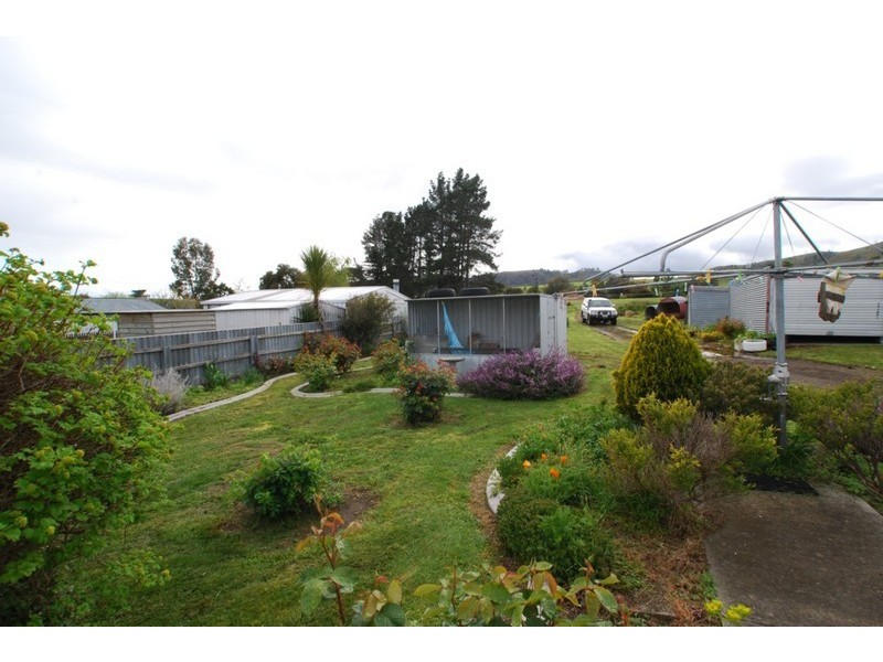 100 Main Street, Kempton TAS 7030