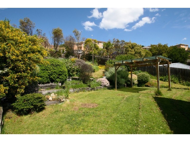 43 Arncliffe Road, Austins Ferry TAS 7011