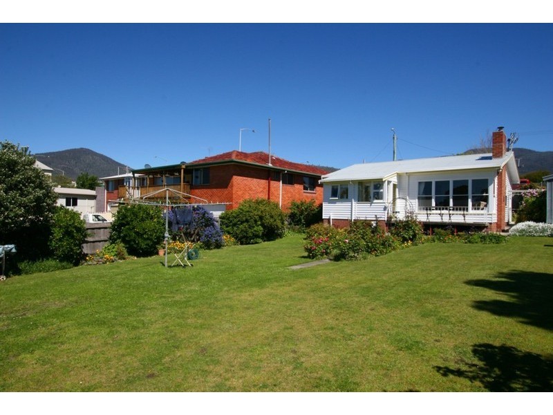 715 Main Road, Berriedale TAS 7011