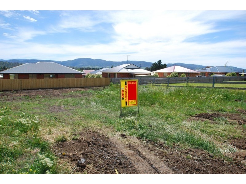 14B Burrows Street, Brighton TAS 7030