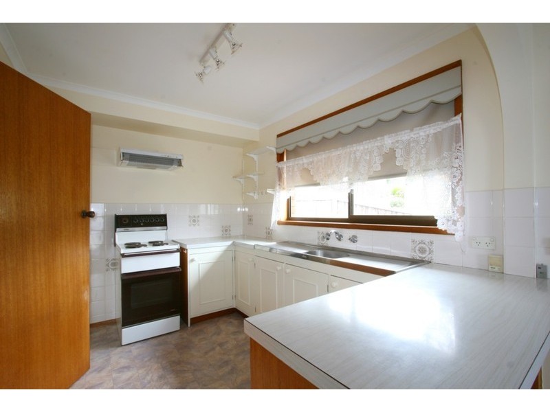 2/1 Grenfell Place, Glenorchy TAS 7010