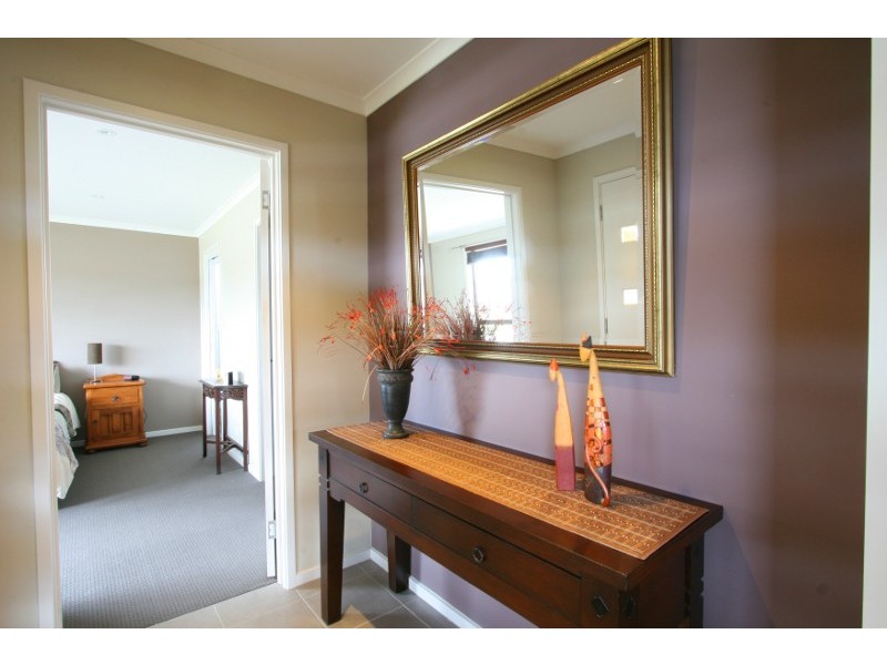 20 Queens Parade, Kingston TAS 7050