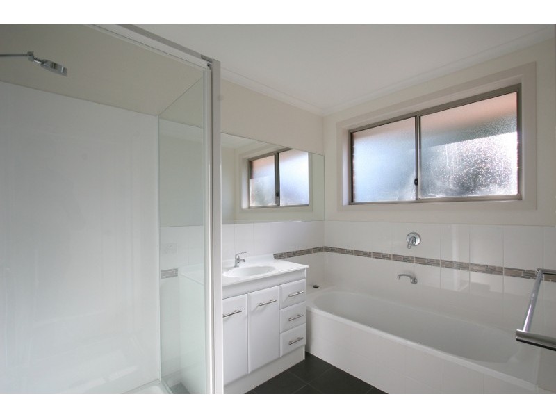 2/8  Ford Road, Brighton TAS 7030