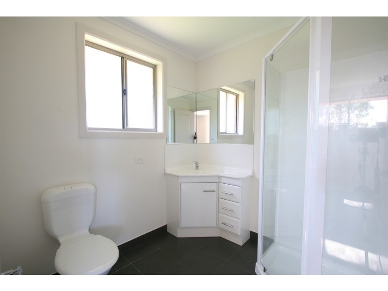 2/8  Ford Road, Brighton TAS 7030