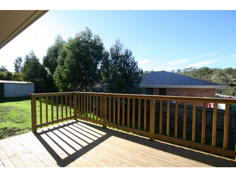 2/8  Ford Road, Brighton TAS 7030