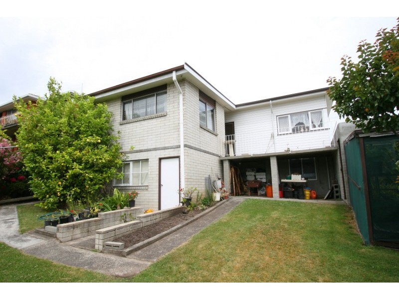 25 Corinda Grove, West Moonah TAS 7009