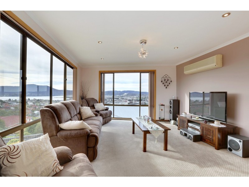 9 Surada Place, Glenorchy TAS 7010