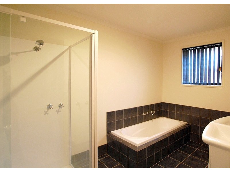 11 Brooke Street, Brighton TAS 7030