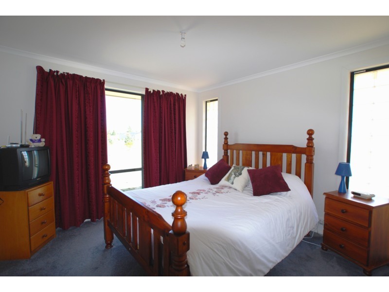 8 Jim Bacon Court, Brighton TAS 7030