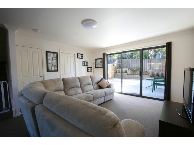 3/2 Chisholm Place, Glenorchy TAS 7010
