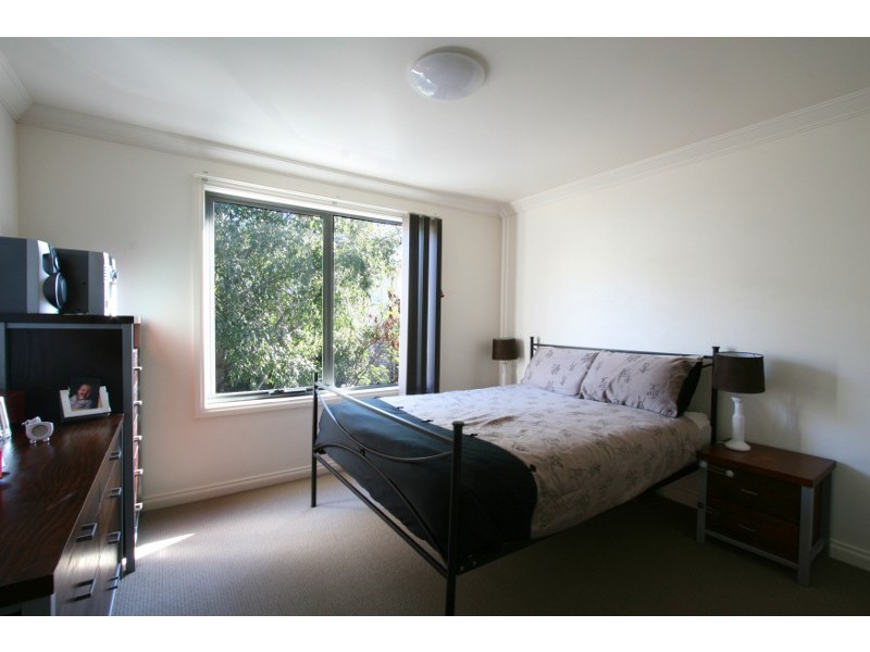 3/2 Chisholm Place, Glenorchy TAS 7010