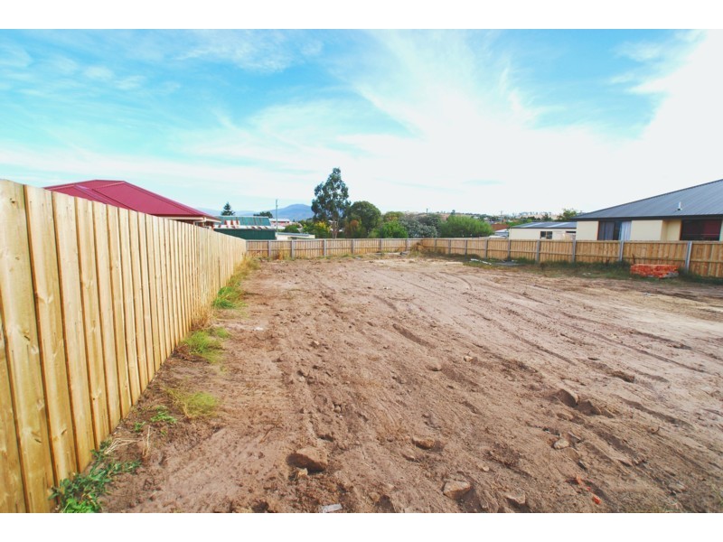 5 Henry Place, Brighton TAS 7030