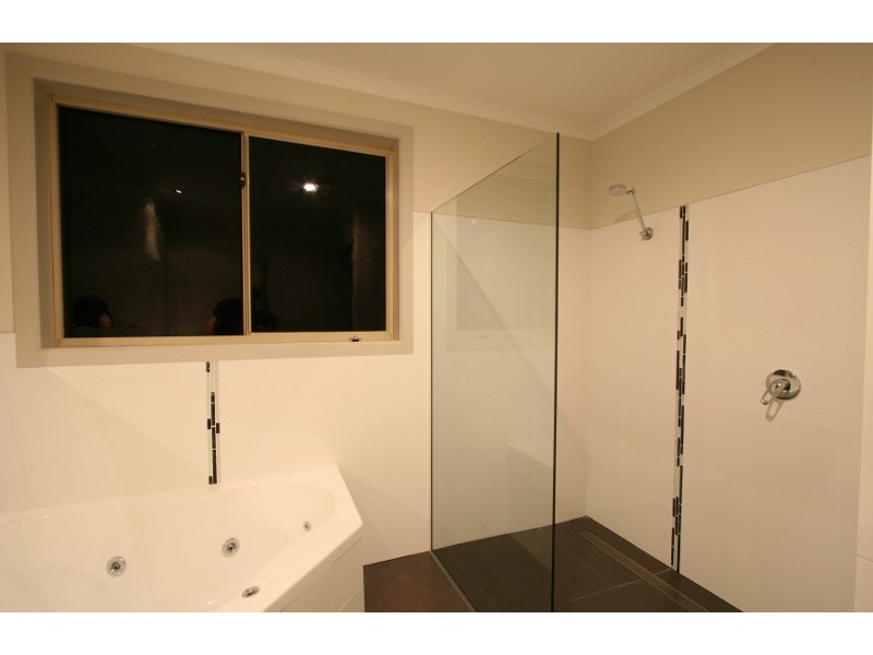16 Gunn Court, Rosetta TAS 7010