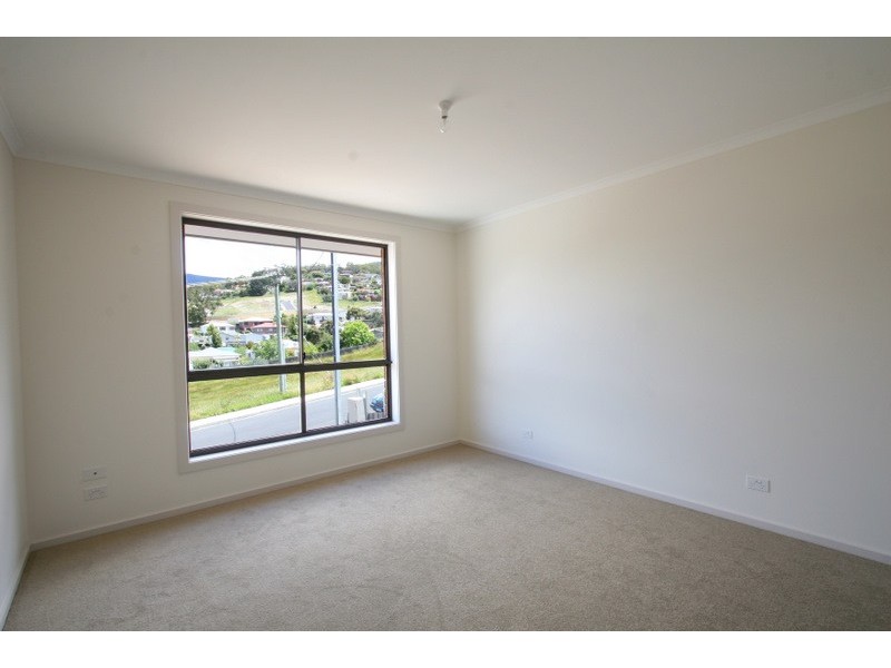 1/10 Victor Place, Glenorchy TAS 7010