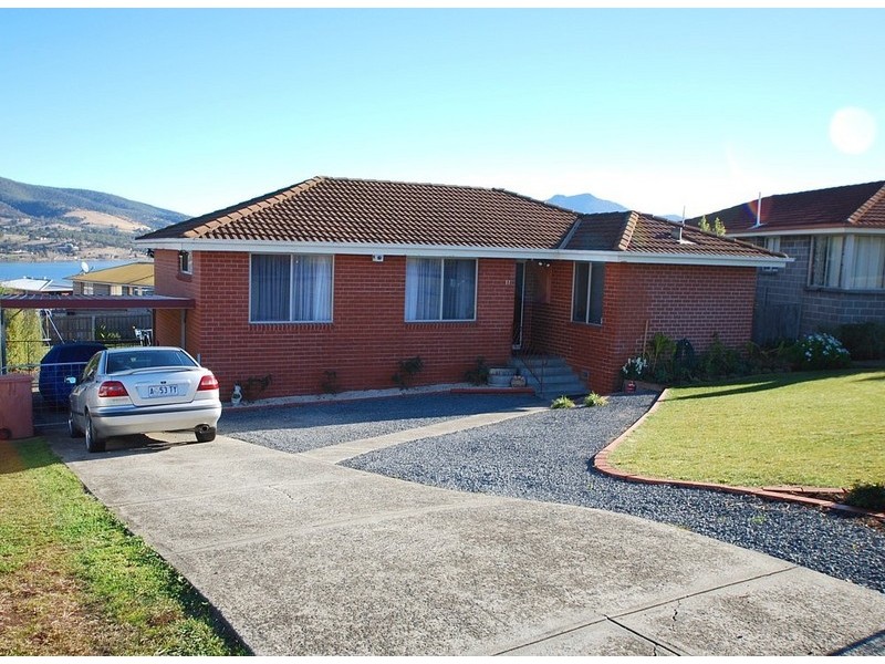 17 Douglas Drive, Bridgewater TAS 7030