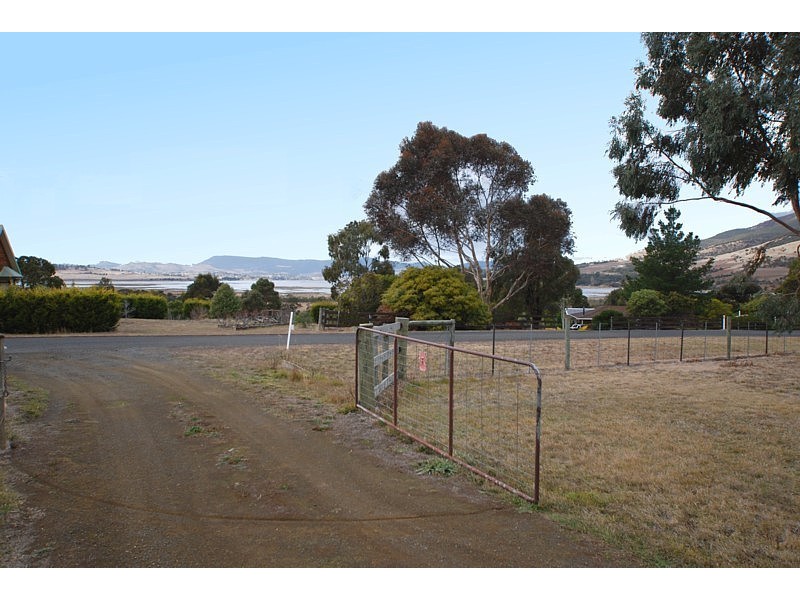 3 Sunrise Avenue, Dromedary TAS 7030