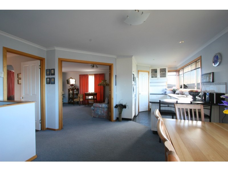 16 Ransley Court, West Moonah TAS 7009