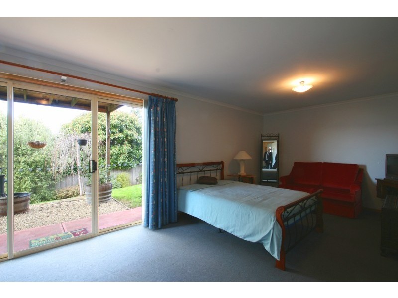 16 Ransley Court, West Moonah TAS 7009