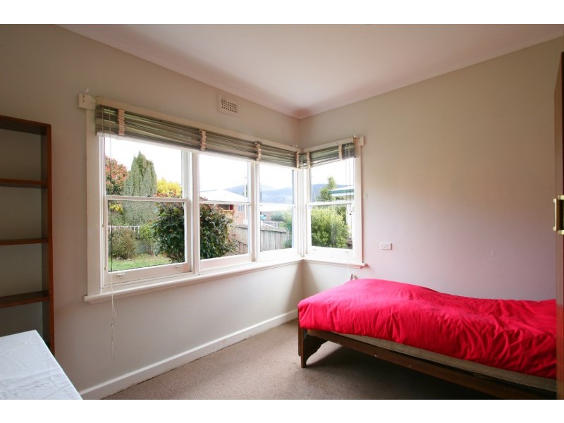 6 Caversham Road, West Moonah TAS 7009